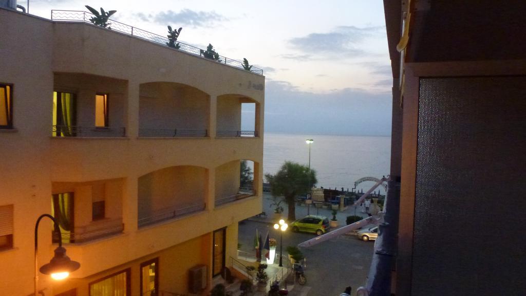Ferienwohnung Sea Star Cefalù Zimmer foto